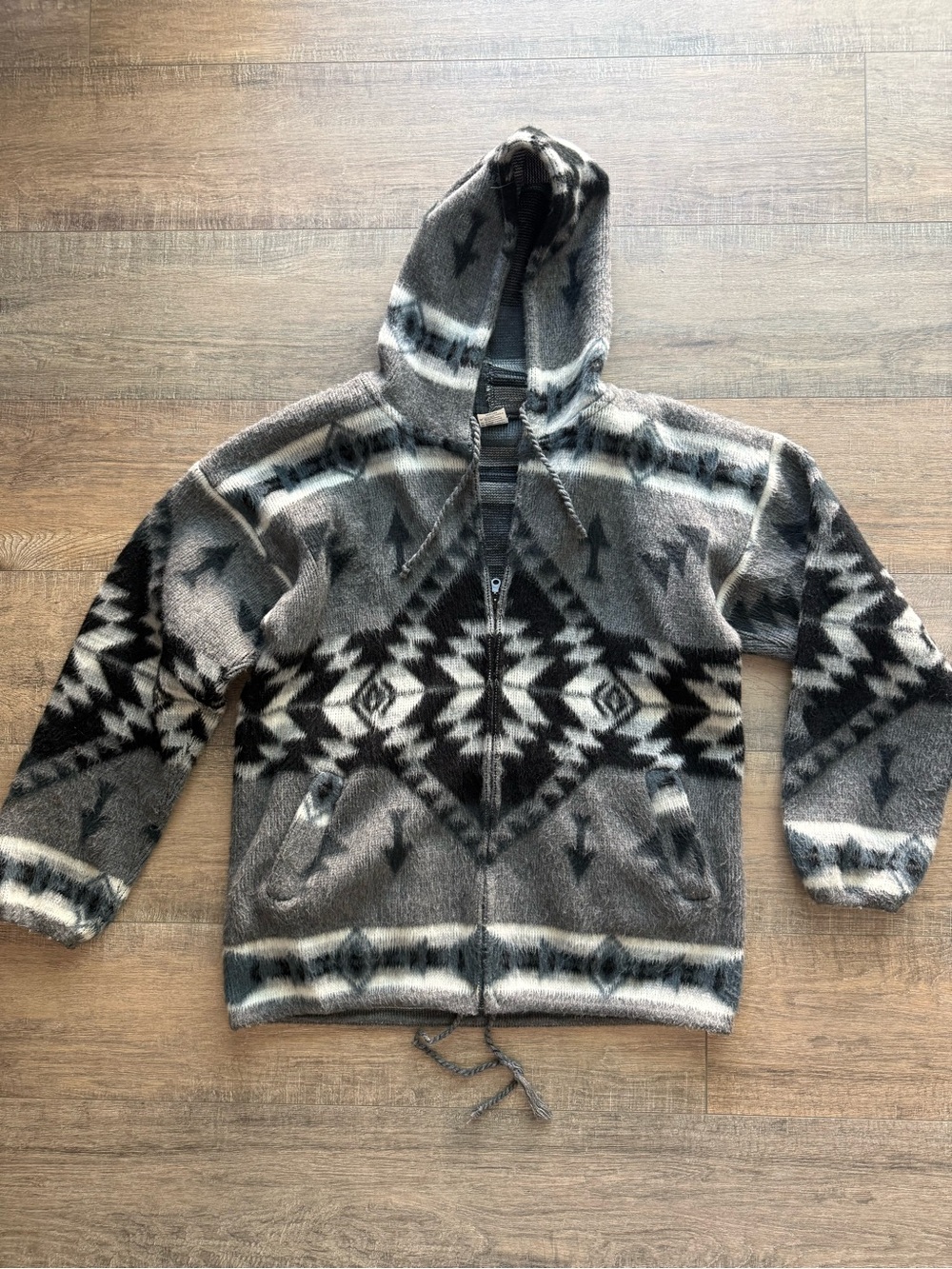 Vintage 100% Wool Aly Marka Southwestern Hooded Jacket Made in Ecuador